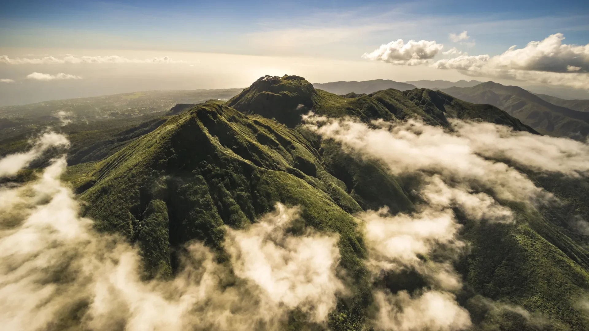 Vue aérienne - Basse-Terre Volcanique